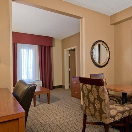 Russell Inn And Suites Starkville Esterno foto